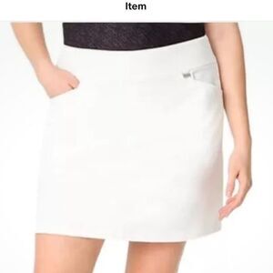 Greg Norman Woman Active Tennis Golf Skort, White, Size XLarge, NWT